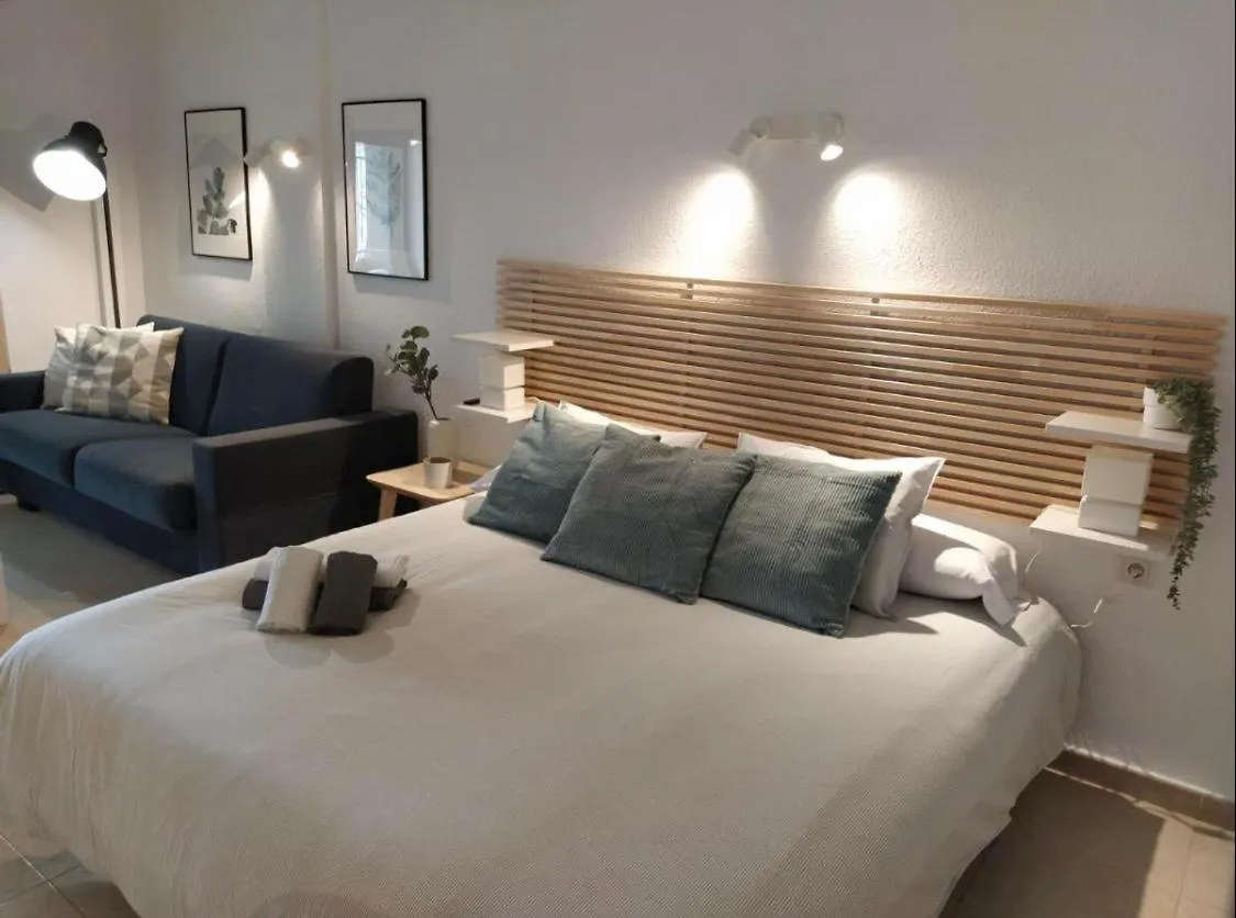 Apartment Studiolaegenhet I Benal Beach Benalmadena Spain