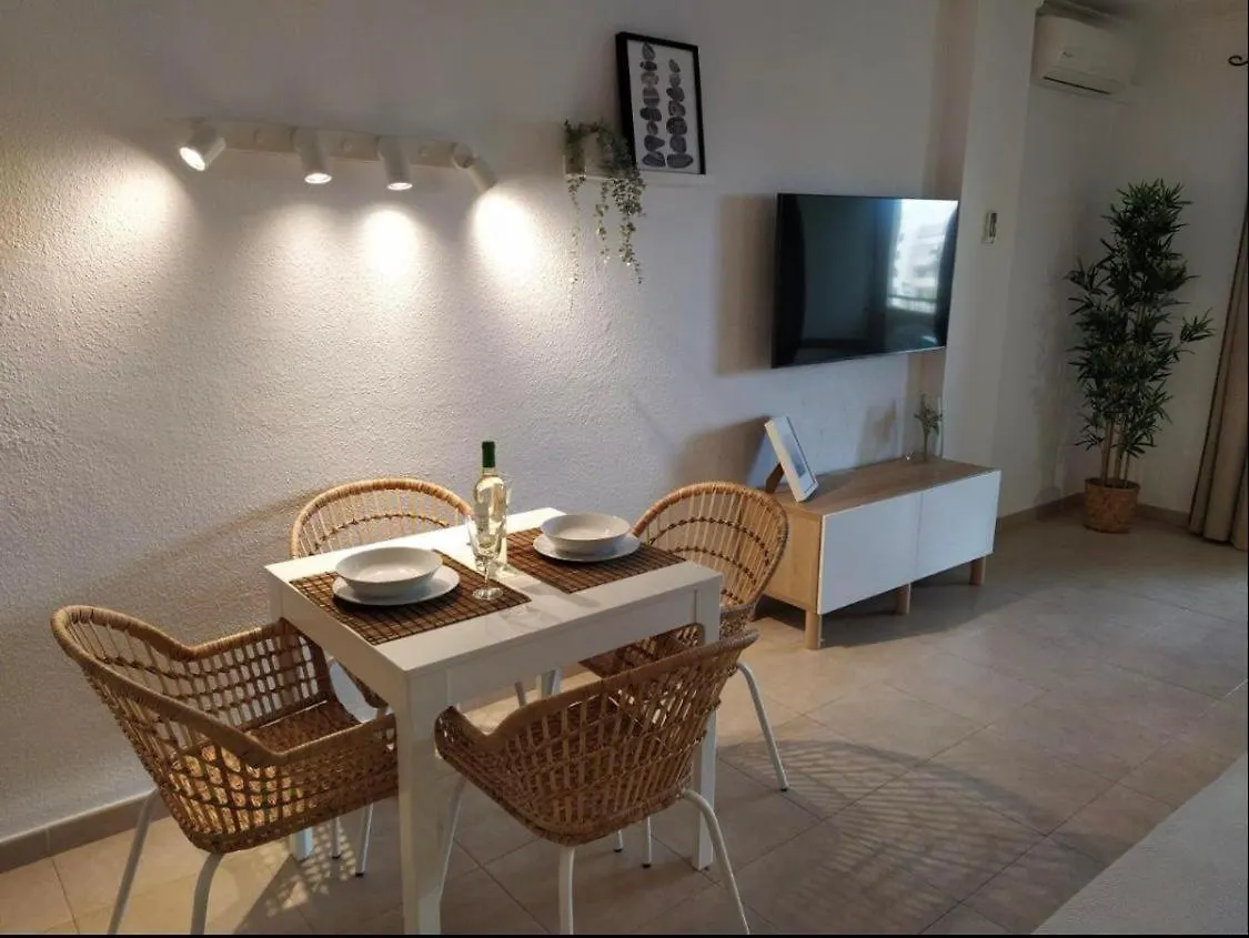 Studiolaegenhet I Benal Beach Benalmadena Apartment